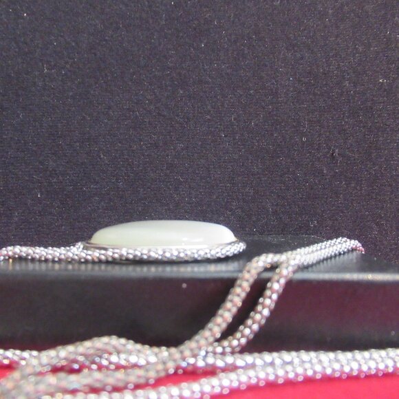 Grey Cat's Eye/Moonstone Cabochon Necklace, Rope chain, adjustable, Lariet - Picture 6 of 14